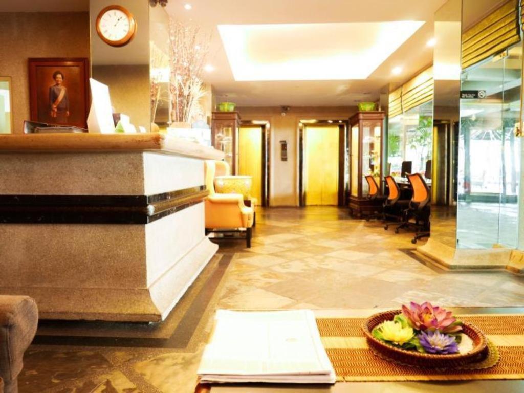 Best Comfort Bangkok Hotel Экстерьер фото