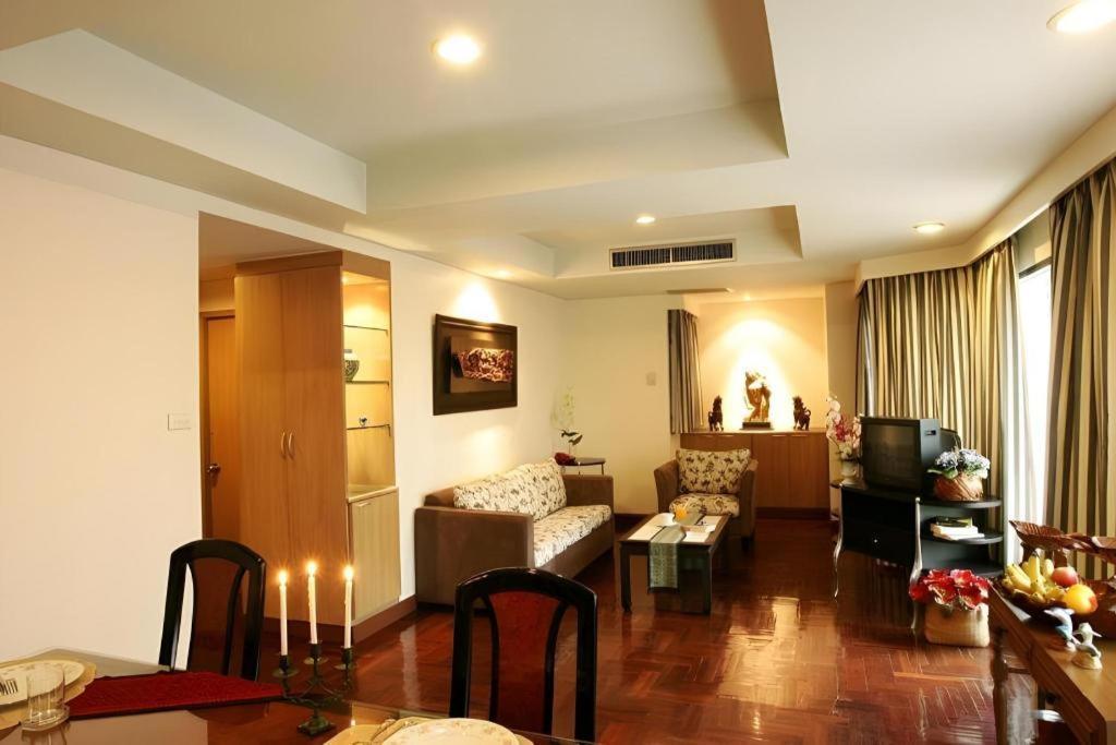 Best Comfort Bangkok Hotel Экстерьер фото